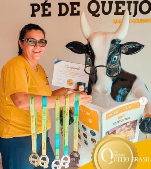 Da produção caseira à feira na França; casal cria marca de queijos premiados